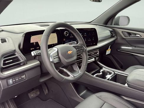 New 2026 Chevrolet Traverse LT image 24