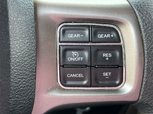 Used 2024 RAM 1500 Classic SLT image 28