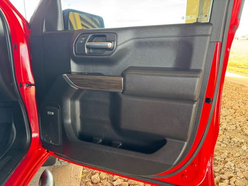 Used 2019 Chevrolet Silverado 1500 LT Trail Boss image 29