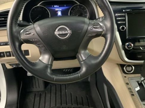 Used 2023 Nissan Murano SL w/ SL Moonroof Package FWD image 17