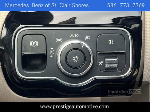 Used 2023 Mercedes-Benz CLA 250 4MATIC image 29