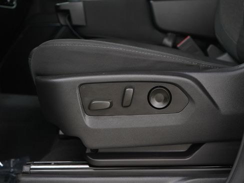 Used 2024 GMC Sierra 1500 SLE w/ Preferred Package image 23