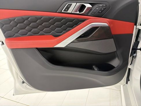 Certified 2022 BMW X6 M w/ Competition Package image 10