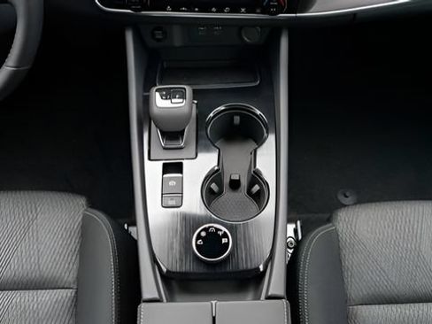 New 2026 Nissan Rogue SV w/ Cold Weather Package AWD/4WD image 8