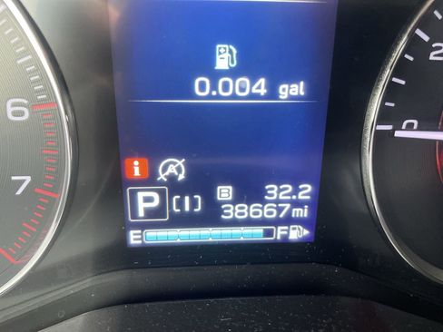 Used 2023 Subaru Crosstrek 2.5i Limited image 18