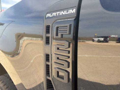 New 2026 Ford F250 Platinum AWD/4WD image 10