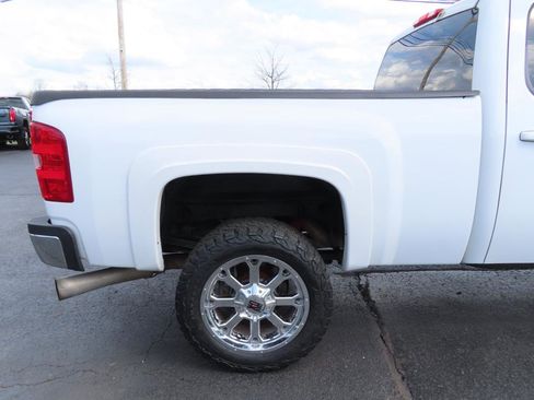Used 2013 Chevrolet Silverado 2500 LTZ w/ LTZ Plus Package image 19