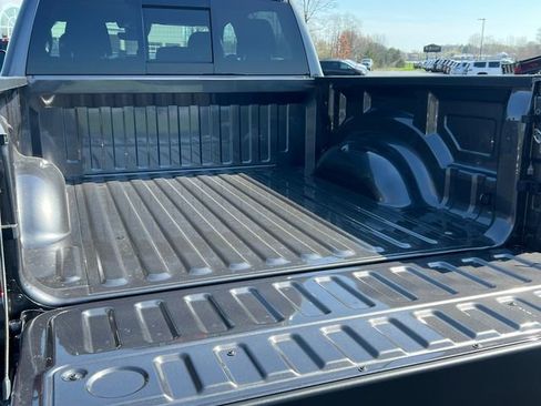 New 2026 RAM 1500 Big Horn AWD/4WD image 8