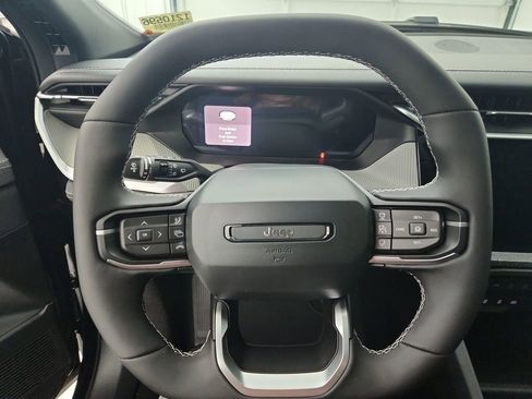 New 2026 Jeep Cherokee Laredo AWD/4WD image 21