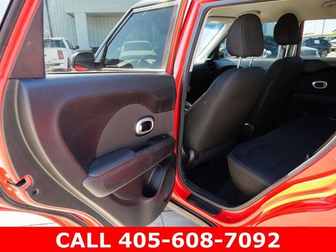 Used 2016 Kia Soul + w/ Designer's Package FWD image 17