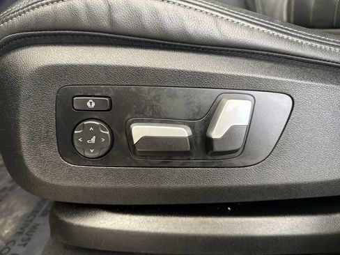 Used 2022 BMW X5 xDrive40i w/ Premium Package image 22