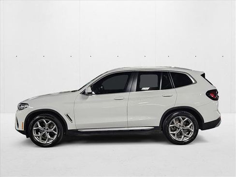 Used 2023 BMW X3 xDrive30i w/ Premium Package image 9
