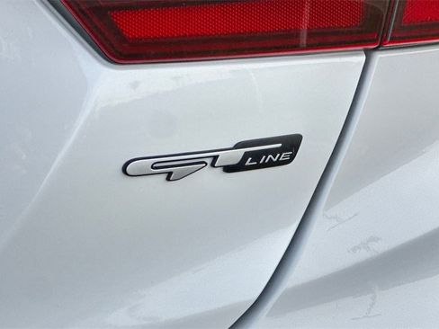 Used 2023 Kia Forte GT-Line image 32