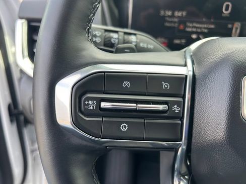 Used 2025 GMC Terrain Elevation AWD/4WD image 23