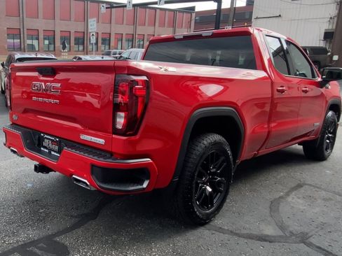 New 2025 GMC Sierra 1500 Elevation image 32