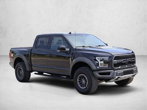 Used 2020 Ford F150 Raptor w/ Equipment Group 802A Luxury AWD/4WD image 3