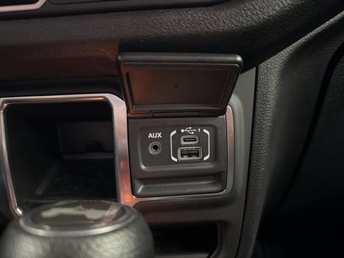 Used 2024 Jeep Wrangler Sport image 16