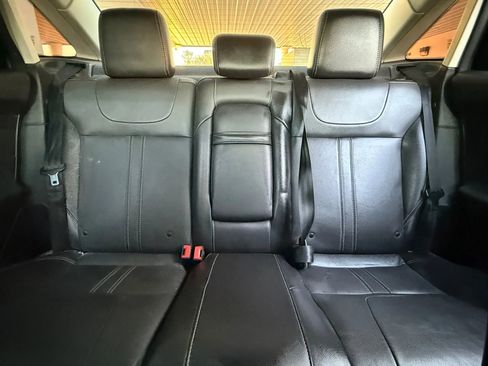 Used 2012 Ford Focus SEL image 26