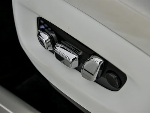 Used 2022 Rolls-Royce Ghost AWD/4WD image 24