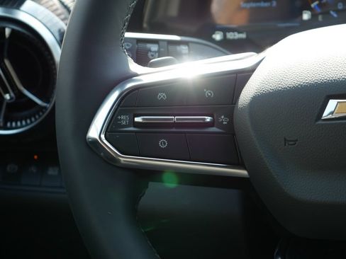 New 2027 Chevrolet Equinox LT FWD image 15