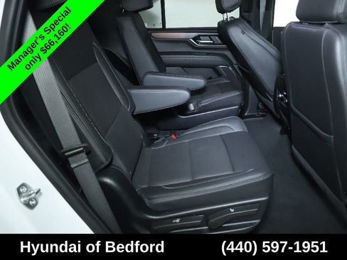 Used 2025 GMC Yukon Denali AWD/4WD image 37