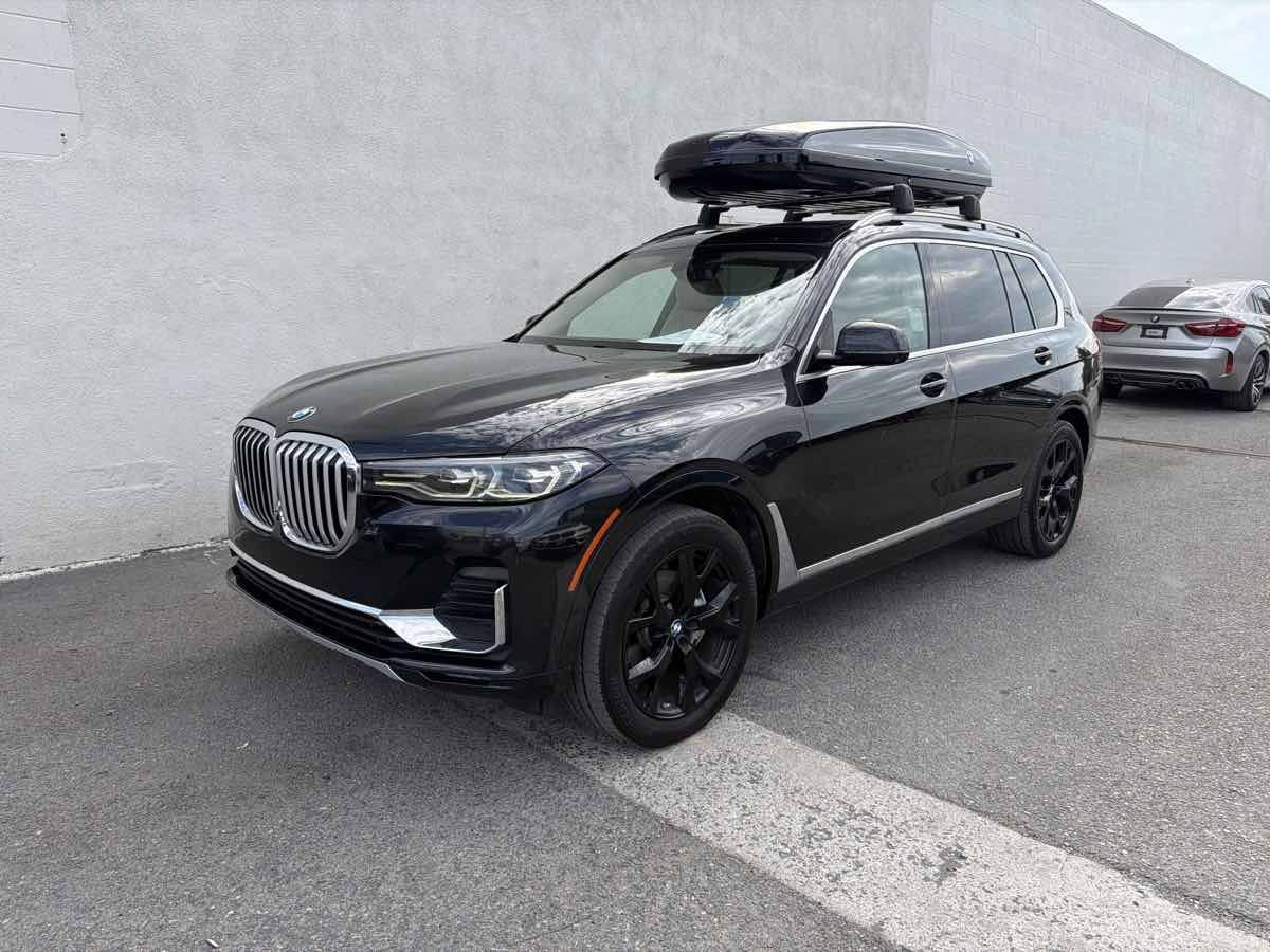 Used 2019 BMW X7 xDrive40i w/ Premium Package AWD/4WD image 3