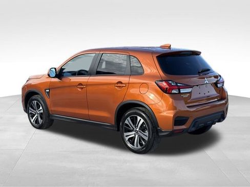 Used 2026 Mitsubishi Outlander Sport ES AWD/4WD image 3