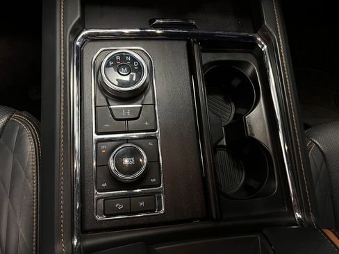 Used 2023 Ford Expedition Max Platinum AWD/4WD image 13