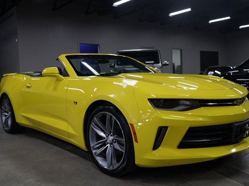 Used 2017 Chevrolet Camaro LT w/ RS Package RWD image 11