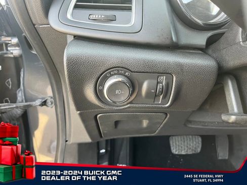 Used 2016 Buick Cascada Premium image 26