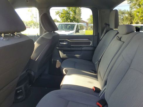 Used 2024 RAM 2500 Big Horn AWD/4WD image 29