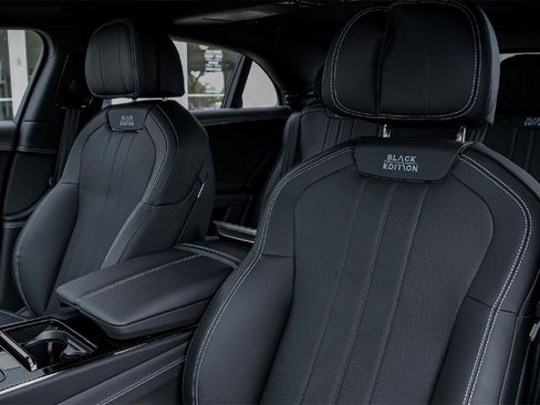 New 2025 Bentley Flying Spur Plug-In Hybrid image 21