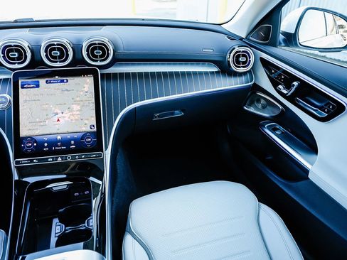 New 2026 Mercedes-Benz C 300 Sedan image 15