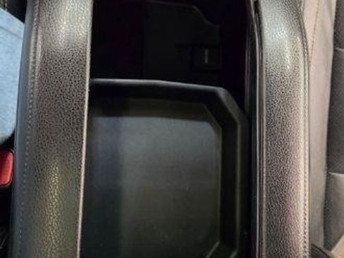 Used 2014 Toyota Highlander Limited FWD image 20