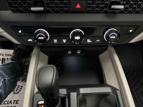 Used 2024 Honda Accord EX image 32