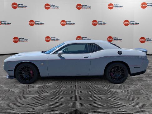 Used 2021 Dodge Challenger R/T Scat Pack w/ Driver Convenience Group RWD image 8