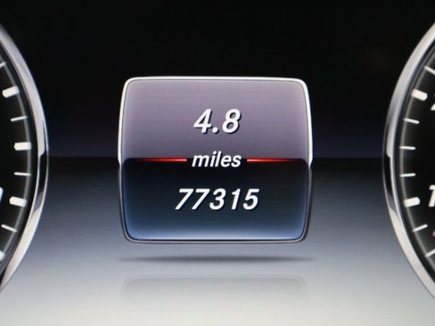 Used 2016 Mercedes-Benz S 550 S 550 image 17