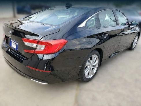 Used 2019 Honda Accord LX image 11