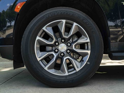 Used 2021 Chevrolet Tahoe LT AWD/4WD image 14