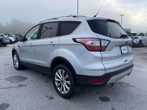 Used 2018 Ford Escape Titanium w/ Ford Safe & Smart Package image 24