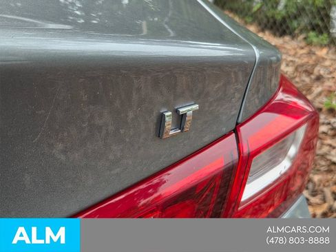 Used 2024 Chevrolet Malibu LT FWD image 12