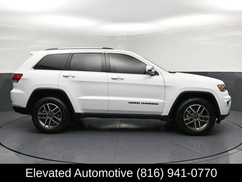 Used 2020 Jeep Grand Cherokee Limited image 27