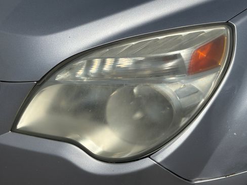 Used 2011 Chevrolet Equinox LT w/ Driver Convenience Package AWD/4WD image 9