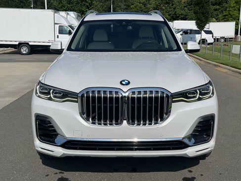 Used 2020 BMW X7 xDrive40i w/ Premium Package AWD/4WD image 4