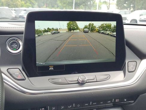 Used 2024 Chevrolet Blazer LT w/ Convenience Package FWD image 15