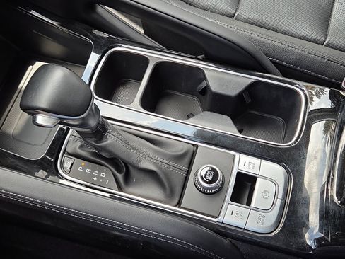 Used 2021 Kia Telluride EX w/ EX Premium Package FWD image 30