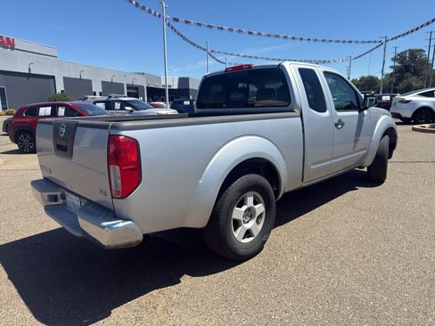 Used 2005 Nissan Frontier SE w/ (P01) Power Pkg RWD image 5