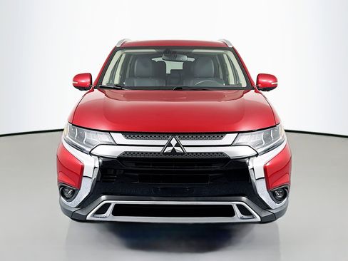 Used 2019 Mitsubishi Outlander SEL image 2