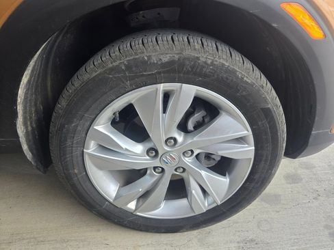 Certified 2025 Buick Encore GX Preferred w/ Comfort Package AWD/4WD image 10