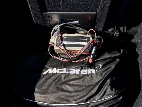 Used 2022 McLaren 720S Spider image 28